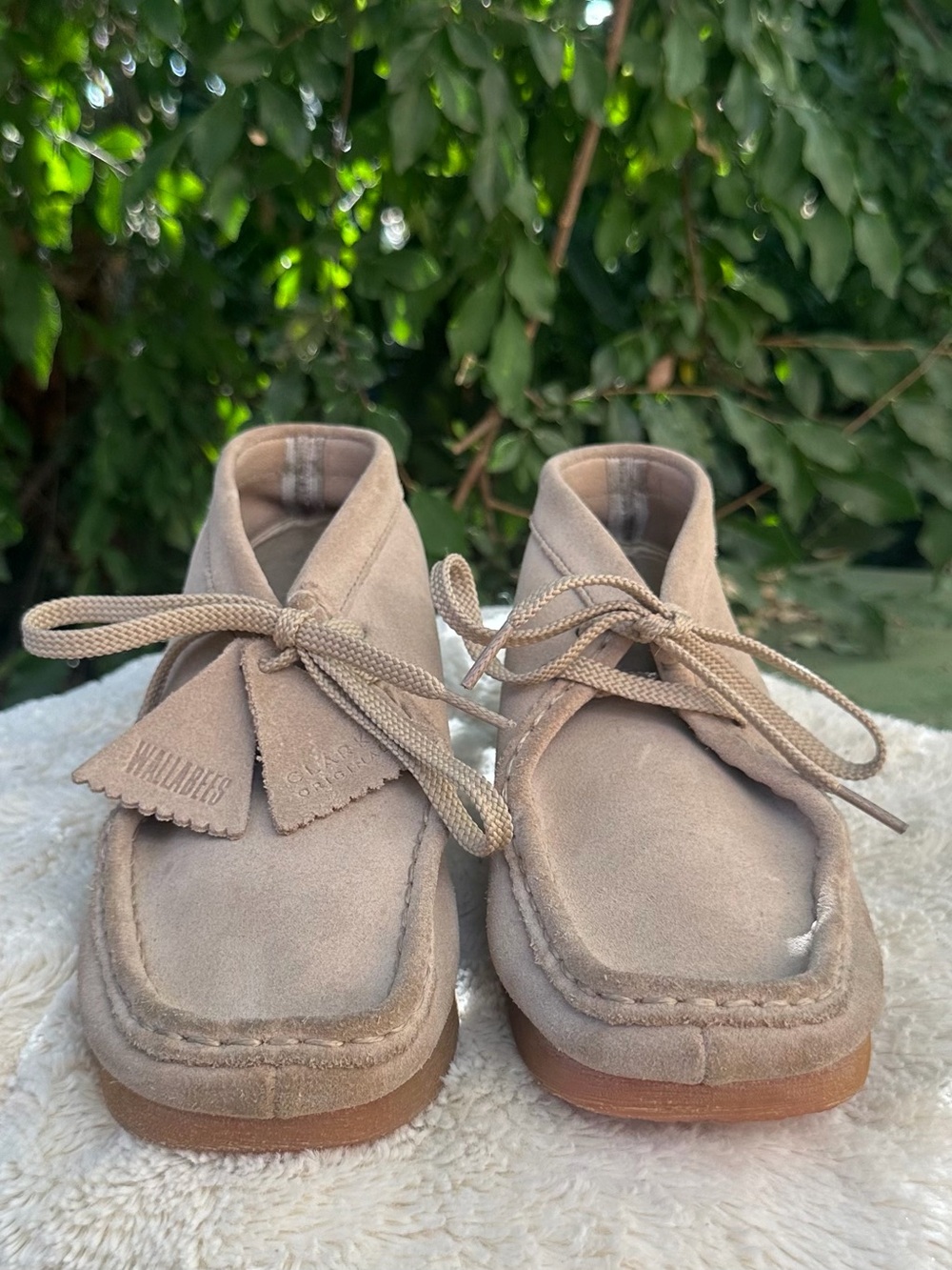 Clarks Wallabee tan suede Chukka in EUR 37/W 6.5/CH 4.5